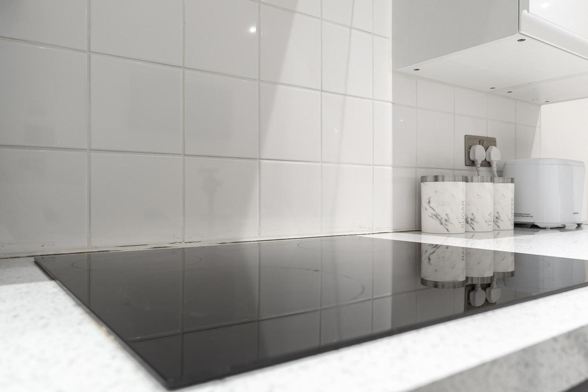 Beautiful Flat Near Central London - Entire Flat - Equipped Kitchen - Private Bathroom Экстерьер фото