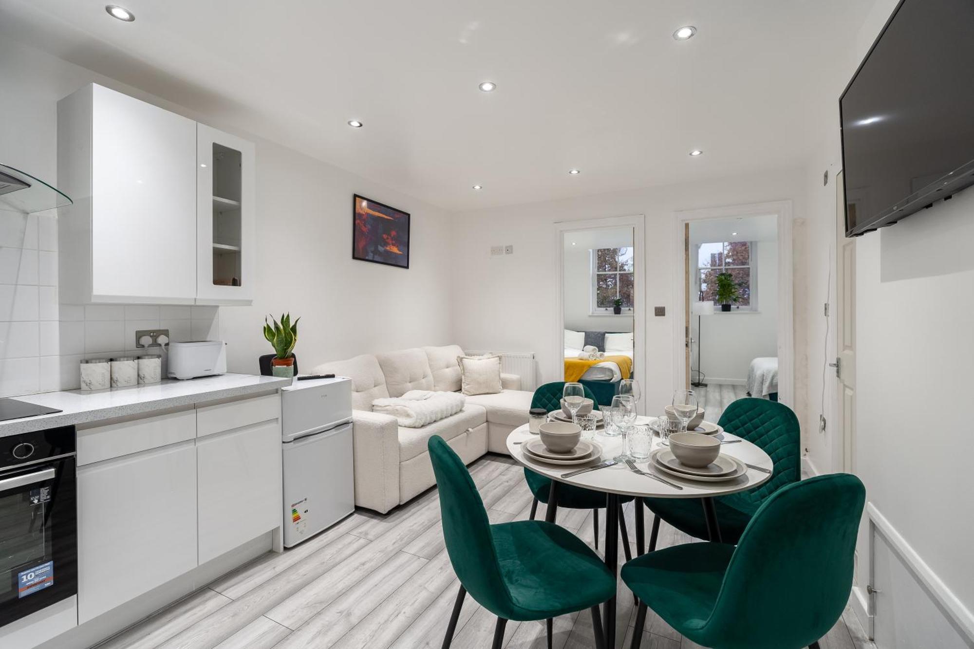 Beautiful Flat Near Central London - Entire Flat - Equipped Kitchen - Private Bathroom Экстерьер фото